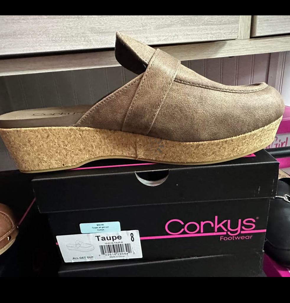 Corkys All get out Taupe