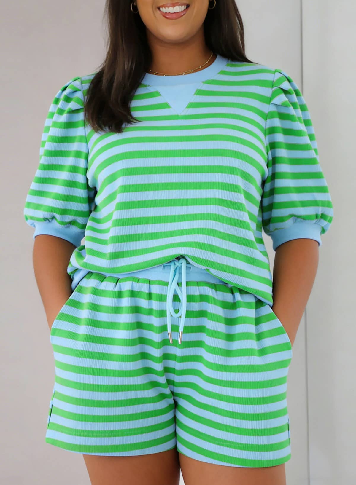 Plus Size Stripe Puff Sleeve Shirt Matching Shorts Set